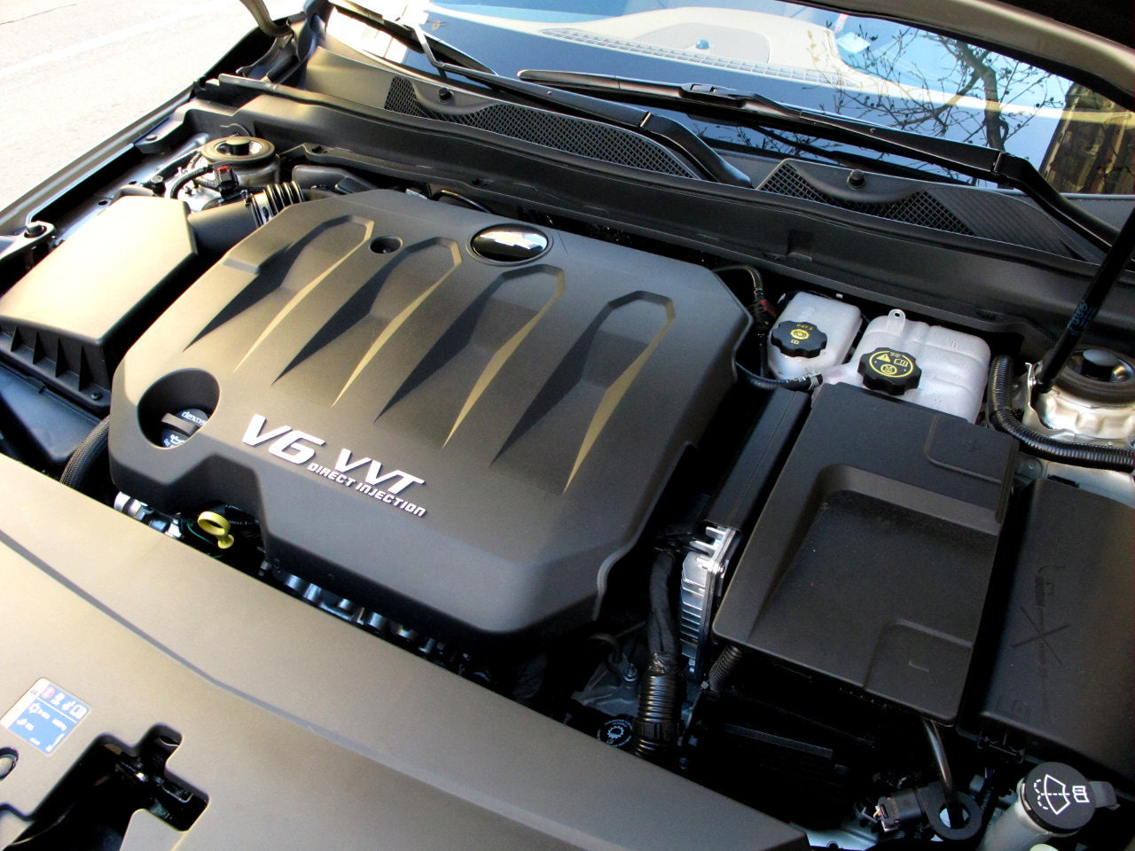 Chevrolet_Impala_2014_006